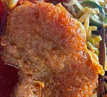 Pork Trotter Snail Noodles