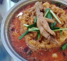 Hot Pot Tender Meat Noodles