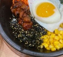 Intangible Heritage Stone Pot Rice