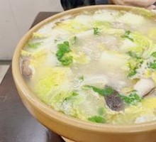 Braised Meatballs in Clay Pot