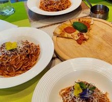 Traditional Meat Sauce Pasta