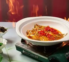 Twenty-Four Hunan Stinky Crawfish