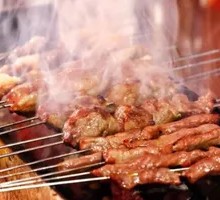 Grilled Lamb Skewers