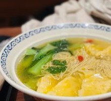 Cantonese Pork and Shrimp Wonton Noodles