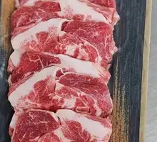 Hand-Cut Lamb Top Blade