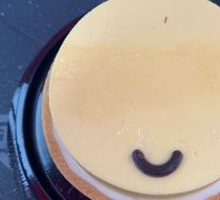 Minion Double Layer Cake