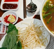 Beef Noodle Soup with Train Head Flavor