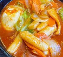 Spicy Rice Cake Stir-Fry