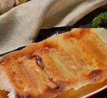 Pork and Napa Cabbage Dumplings