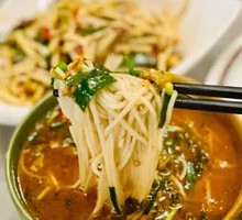 Small Pot Rice Noodles