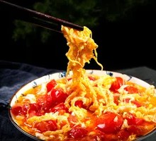 Tomato and Egg Stir-Fry