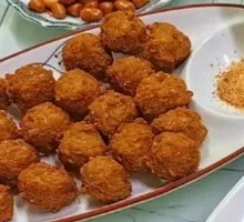 Crispy Fried Meatballs