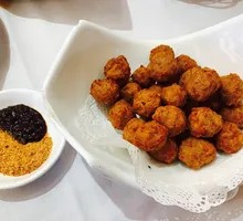 Crispy Fried Meatballs