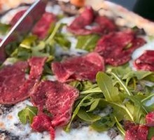 Truffle Sauce Mushroom Pizza