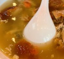 Duck Frame with Napa Cabbage and Vermicelli Soup