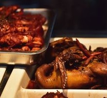 Tear-Split Spicy Pepper Chicken