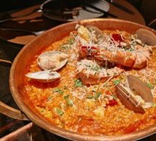 Spanish Copper Pot Seafood Rice