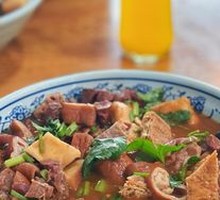 Braised Pork and Steamed Bun