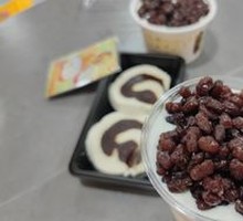 Red Bean Yogurt