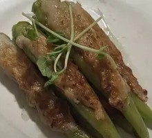 Braised Fish-stuffed Chili Peppers