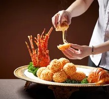 Crispy Hollow Lobster Balls 1