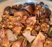 Five-Spice Stewed Pig Trotters