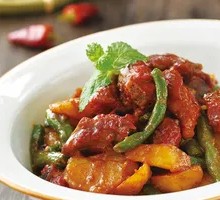 Pork Ribs with Potatoes and Green Beans