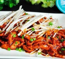 Beijing-style Shredded Pork in Soy Sauce