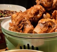 Signature Bone-in Pork Rib