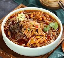 Braised Pork Intestines Spicy Noodles