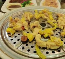 Steamed Chicken with Pig's Stomach