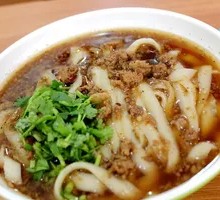Traditional Pork Noodles