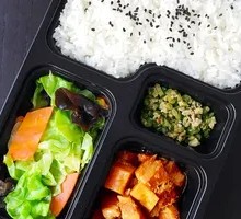 Spicy Bamboo Shoots with Braised Pork Late-Night Snack