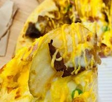 Teriyaki Beef and Potato Pizza