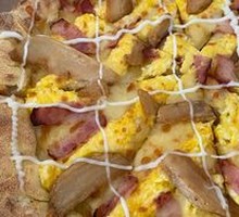 American-style Bacon & Potato Pizza