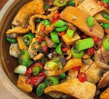 Stir-Fried Tofu Cubes