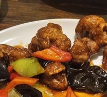 Stewed Pork Intestines