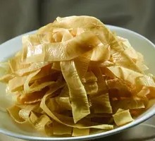 Oil-soaked tofu skin