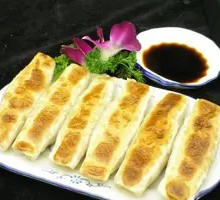 Bok choy dumplings with noodles