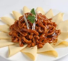 Beijing-style Shredded Pork in Soy Sauce