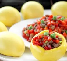 Steamed Pork Buns with Side Dish
