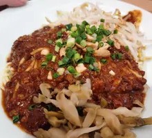 Signature Meat Sauce Noodles