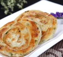 Layered Scallion Oil Cake