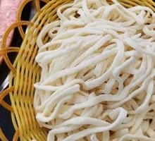 Hand-Kneaded Noodles