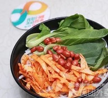 Spicy Sour Bamboo Shoot Noodles