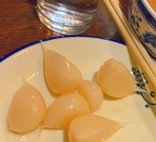 Sweet Pickled Garlic