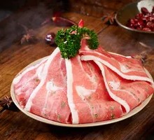 Goat Meat with Sand Onion