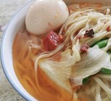 Beef Noodles with Wide Noodles