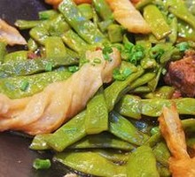 Pork Rib and Green Bean Rolls