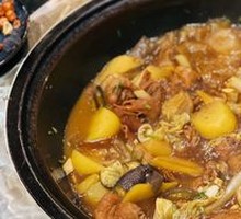 Stir-fried in Iron Pot